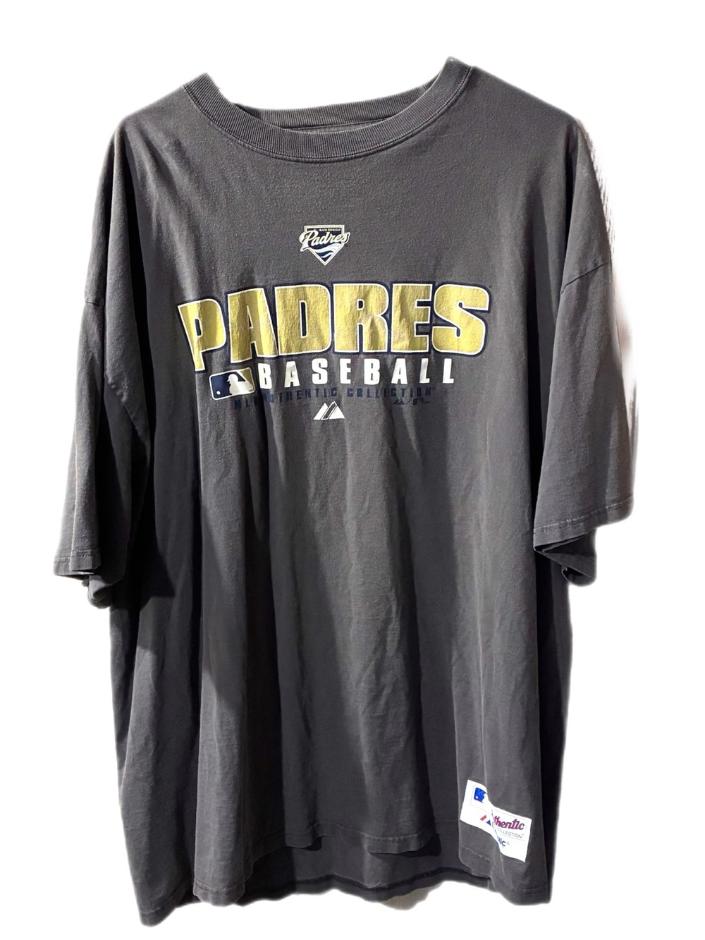 Padres Baseball Graphic Tee - Grey with Yellow Logo